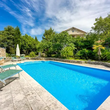 Lovely In With Wifi Malinska